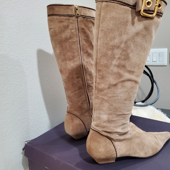 Prada 36.5 Calzature Donna color Desert Suede (Now Vintage) But Current Trend - Picture 9 of 16